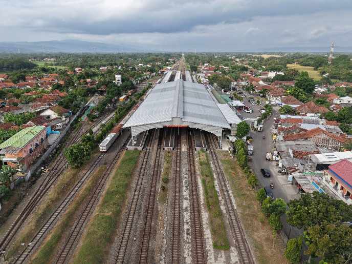 Stasiun Kroya, Simpul Strategis Perjalanan KA di Selatan Jawa yang Terus Bertumbuh