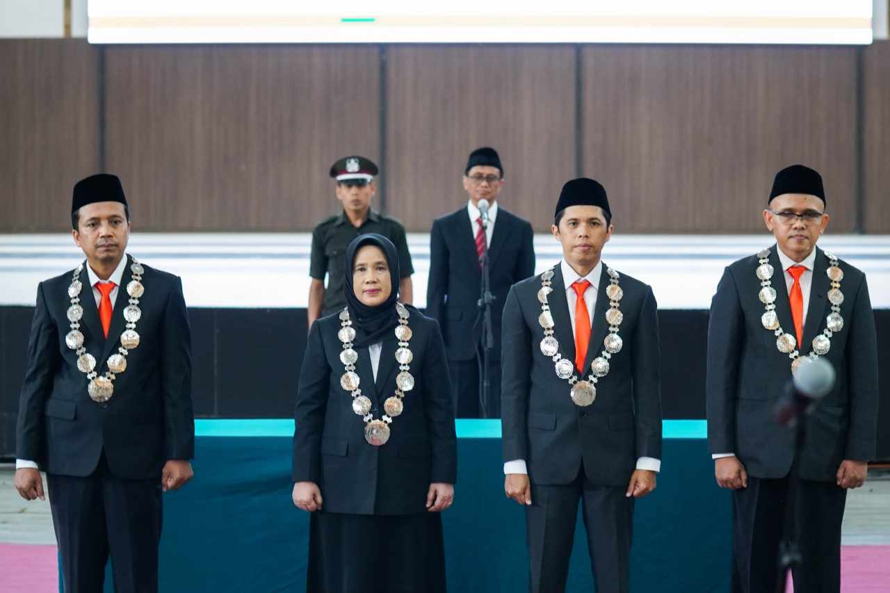 Plt Rektor Unsoed Lantik Empat Wakil Rektor di Tengah Proses Hukum Kasus KPK