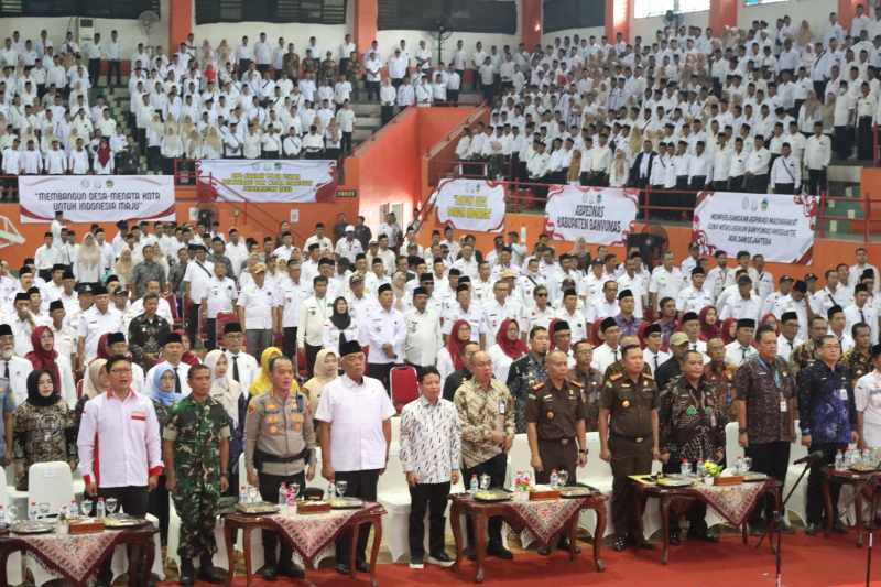 3.000 Lebih Peserta Padati Sasana Krida Raga, Kejari Purwokerto dan ABPEDNAS Banyumas Perkuat Tata Kelola Desa