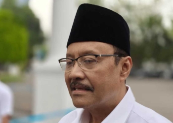 Tidak Semua Warga Dapat HP Gratis, Mensos: Diprioritaskan yang Belum Punya