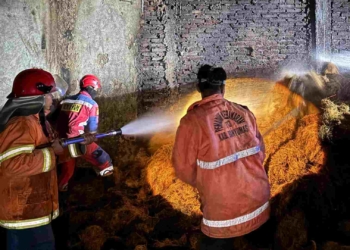 Dini Hari, Pabrik Cocofiber di Dawuhan Wetan Kedungbanteng Dilalap Api