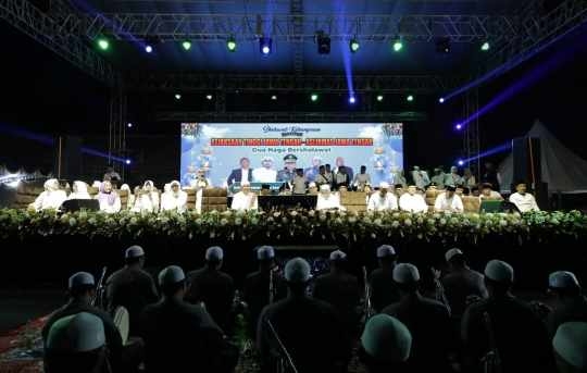 Kejati Jateng Gelar Sholawat, Puluhan Ribu Jemaah Raih Keberkahan dan Rajut Kepercayaan