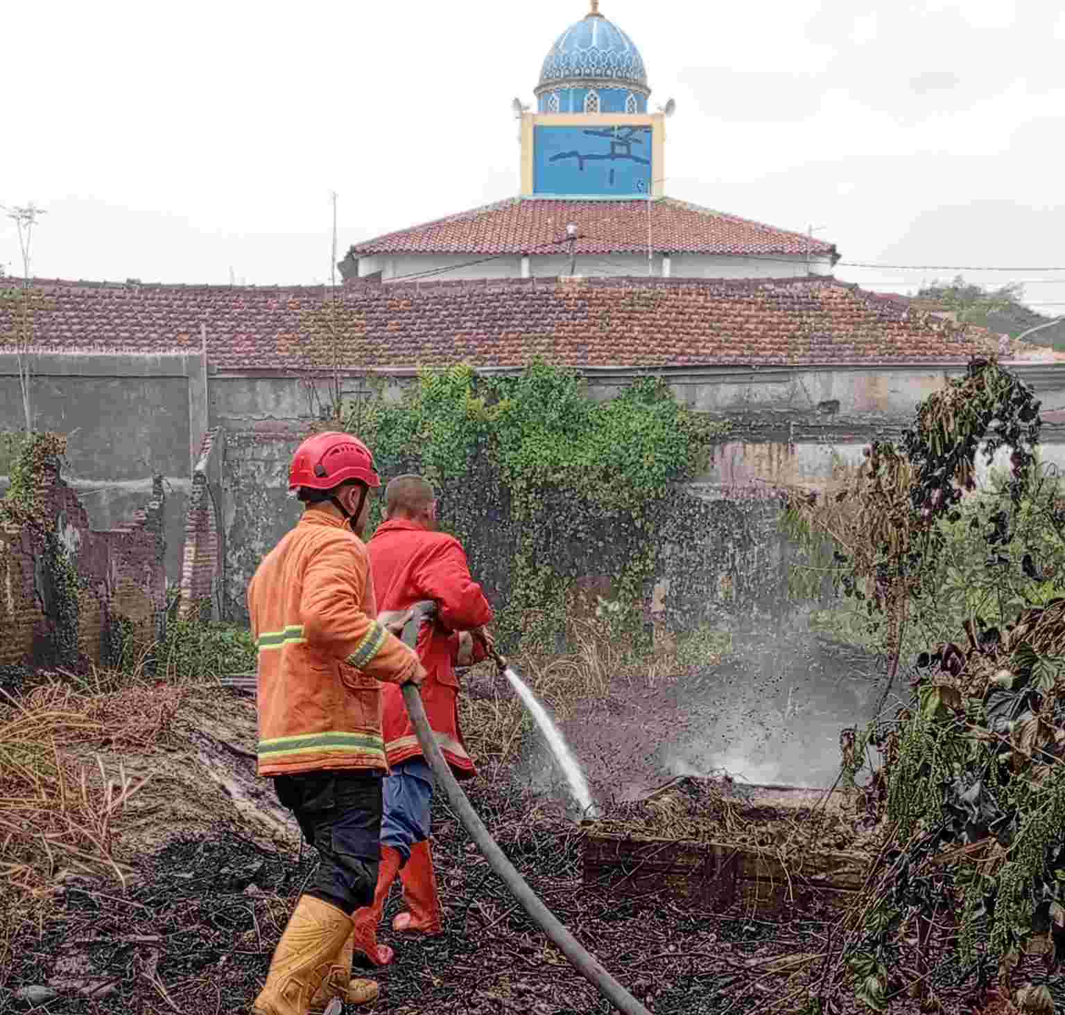 Dua Kebakaran Lahan Kembali Terjadi di Purwokerto, Diduga akibat Kelalaian Manusia