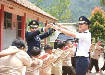 Tanamkan Keselamatan Sejak Dini, KAI Daop 5 Purwokerto Edukasi Siswa SD Negeri Kalipagu