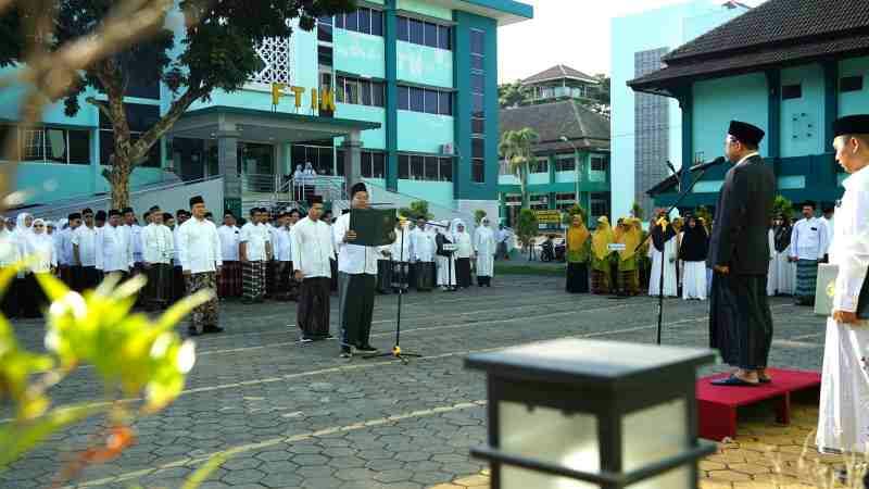 Rektor UIN Saizu Tegaskan Semangat Kesantrian dan Kebangsaan Tak Bisa Dipisahkan