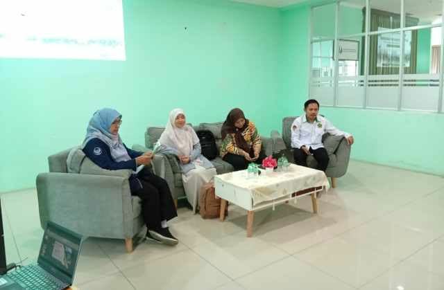 LSP UIN Saizu Uji Kompetensi 50 Mahasiswa Lewat 12 Skema Profesional