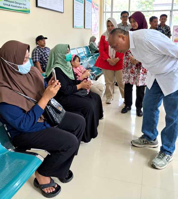 Bupati Tegaskan UHC Tak Dihentikan, Sidak untuk Pastikan Pelayanan Warga Berjalan Lagi