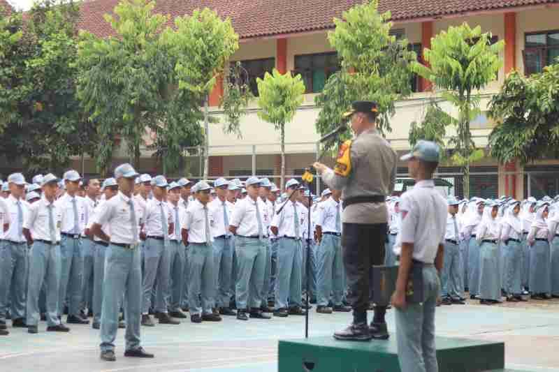 Polresta Banyumas Edukasi 1.500 Pelajar SMKN 2 Purwokerto, Ajak Jauhi Bullying dan Narkoba