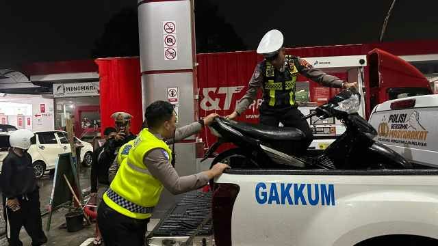 Satlantas Polresta Banyumas Gelar Patroli Malam, 12 Pelanggar Ditindak